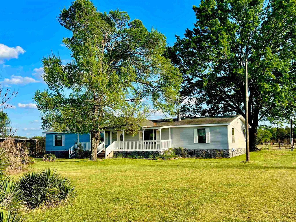2784 CR 403, Carthage, TX 75633