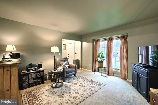 50 RIDGEVIEW DR, Etters, PA 17319