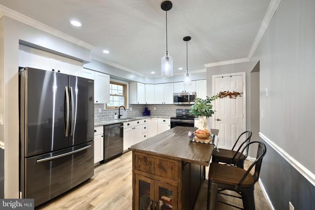 50 RIDGEVIEW DR, Etters, PA 17319