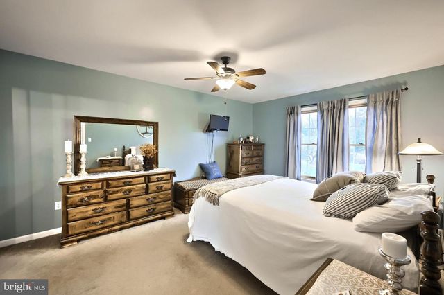 50 RIDGEVIEW DR, Etters, PA 17319