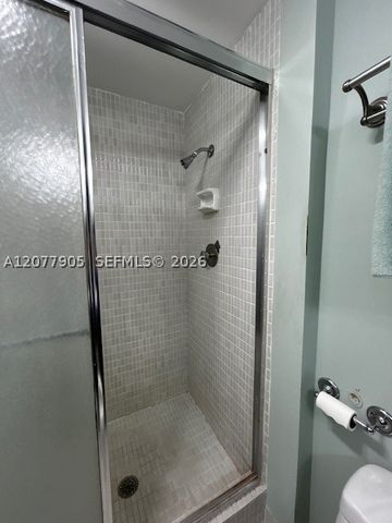 3800 Hillcrest Dr 412, Hollywood, FL 33021