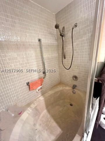 3800 Hillcrest Dr 412, Hollywood, FL 33021