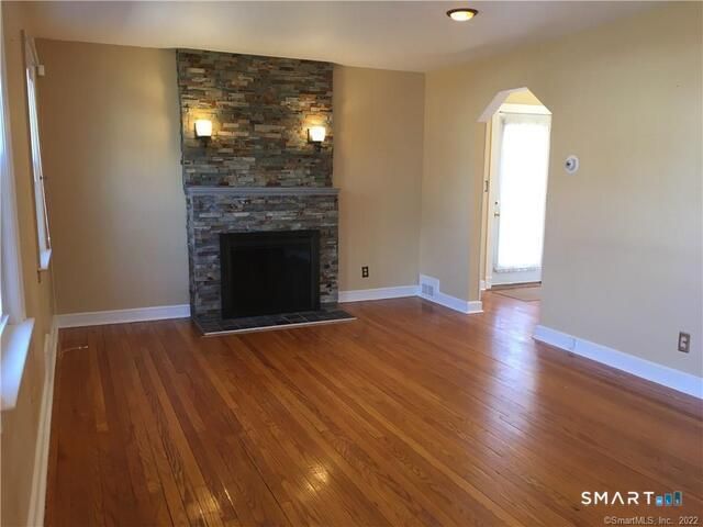 11 Fairlea Avenue, Stratford, CT 06614