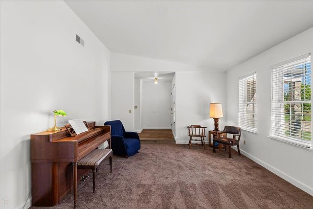 185 E Wyman Rd, French Camp, CA 95231