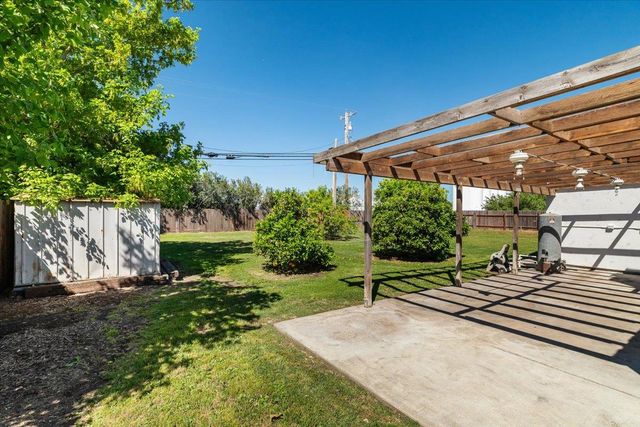 185 E Wyman Rd, French Camp, CA 95231