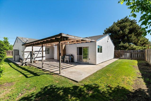 185 E Wyman Rd, French Camp, CA 95231