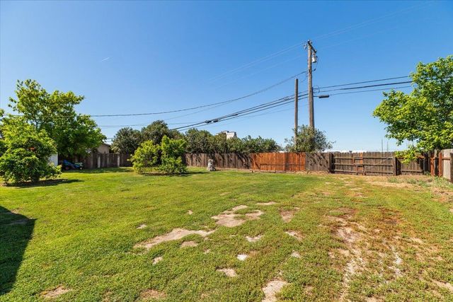 185 E Wyman Rd, French Camp, CA 95231