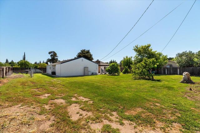 185 E Wyman Rd, French Camp, CA 95231