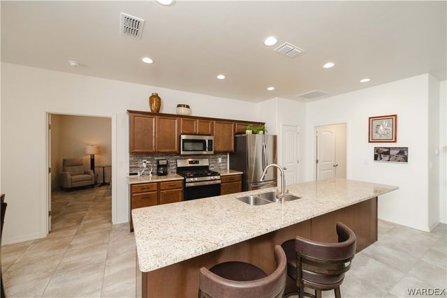 3391 Amanda Avenue, Kingman, AZ 86401