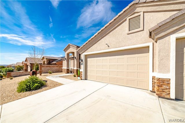 3391 Amanda Avenue, Kingman, AZ 86401