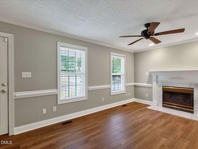 98 Starcroft Drive, Fuquay Varina, NC 27526