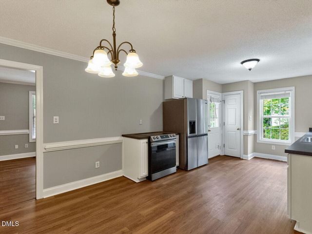 98 Starcroft Drive, Fuquay Varina, NC 27526