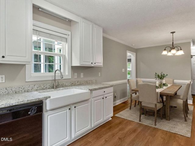 98 Starcroft Drive, Fuquay Varina, NC 27526