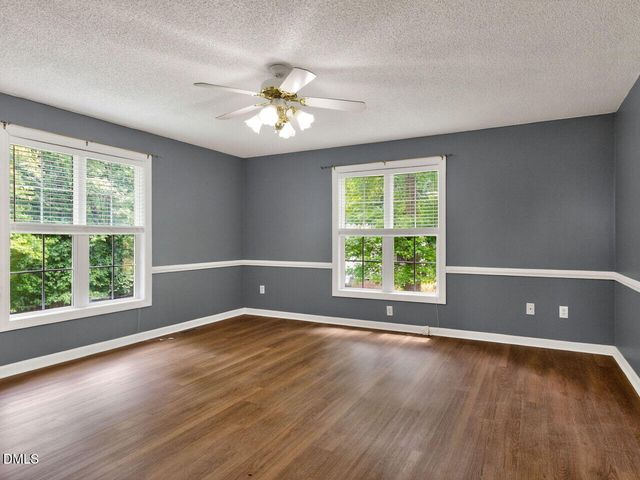 98 Starcroft Drive, Fuquay Varina, NC 27526