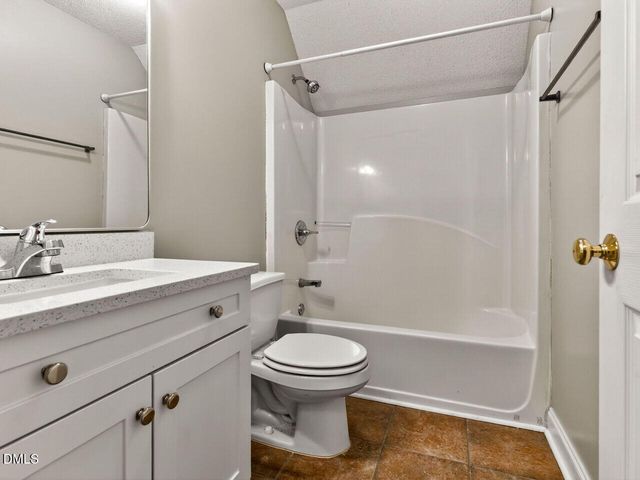 98 Starcroft Drive, Fuquay Varina, NC 27526