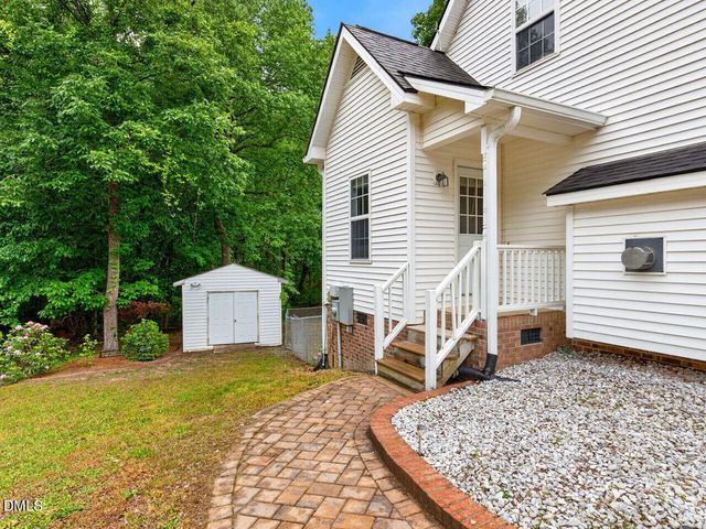 98 Starcroft Drive, Fuquay Varina, NC 27526
