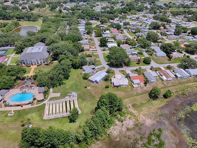 25035 BELLEVUE, Leesburg, FL 34748