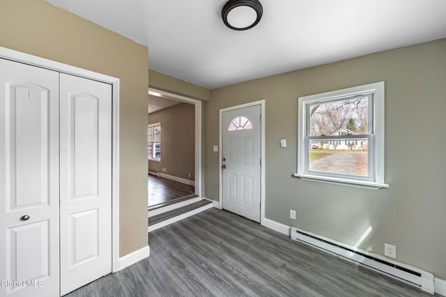 149 Larrabee Road, Schenectady, NY 12302