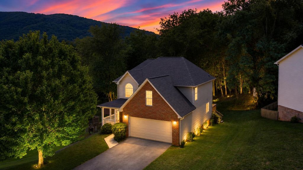 3523 Apricot TRL, Roanoke, VA 24012
