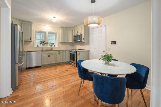 27 Westford Street, Albany, NY 12208