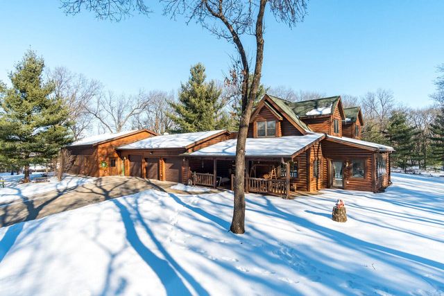 W7443 County Rd T, Holmen, WI 54636