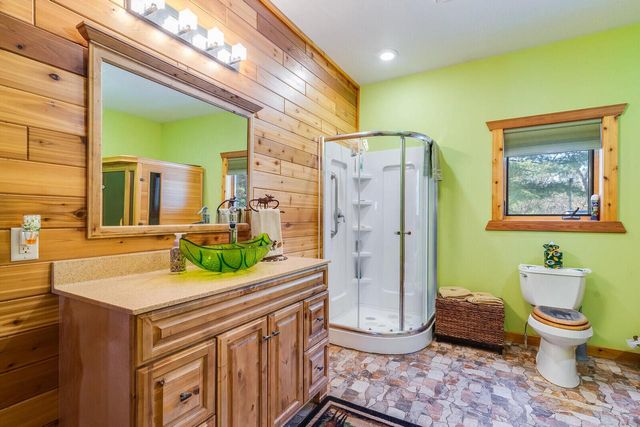 W7443 County Rd T, Holmen, WI 54636