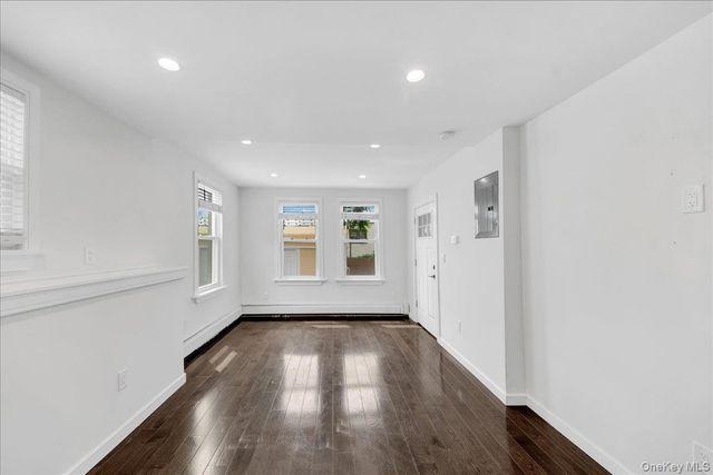 23 Colin Street Ground Floor, Yonkers, NY 10701
