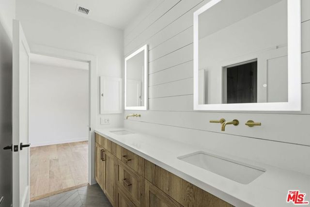 16802 Calle De Sarah, Los Angeles, CA 90272
