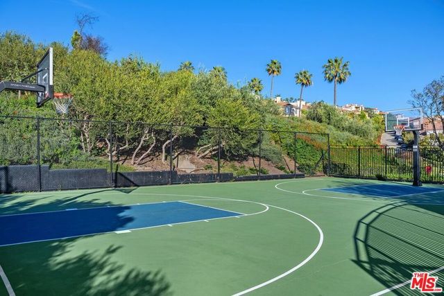 16802 Calle De Sarah, Los Angeles, CA 90272