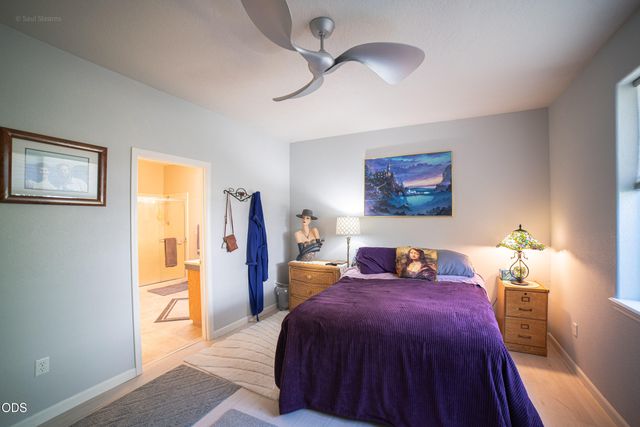 2398 Springbrook Road 5, Medford, OR 97504