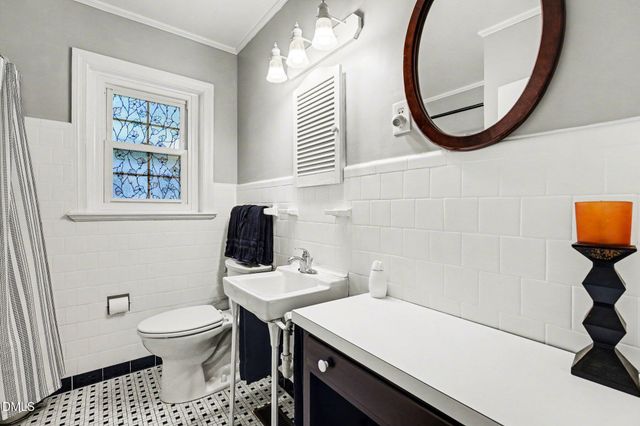 203 E Davis Street, Smithfield, NC 27577