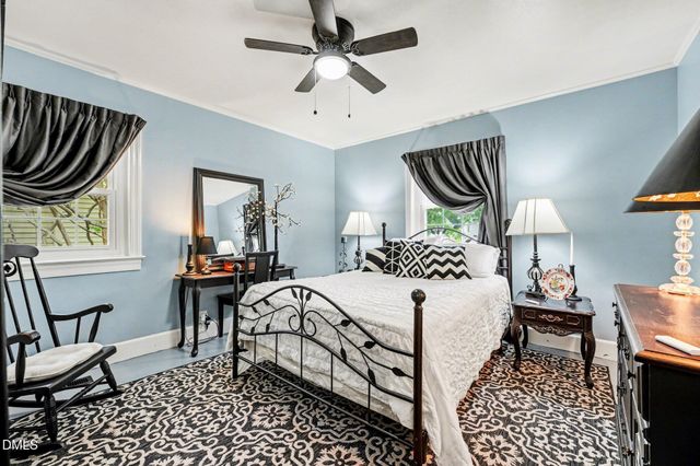 203 E Davis Street, Smithfield, NC 27577