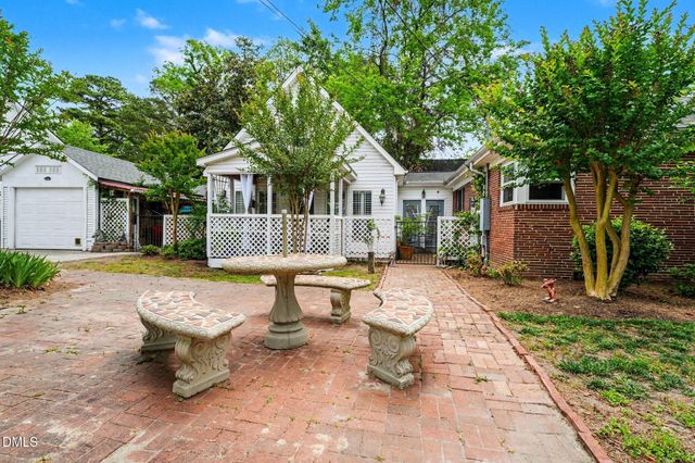 203 E Davis Street, Smithfield, NC 27577