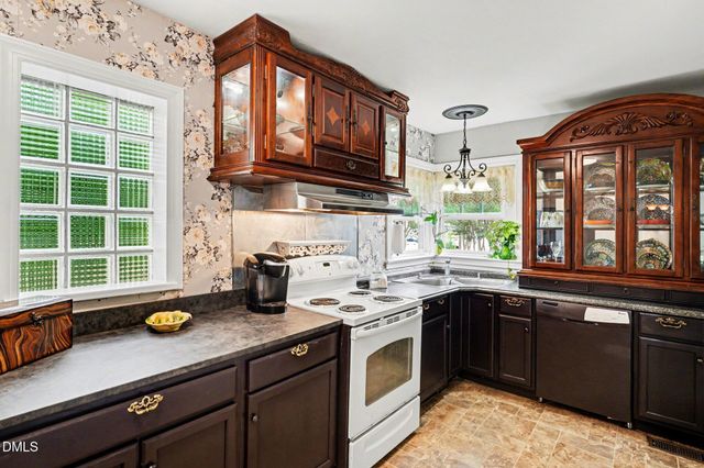 203 E Davis Street, Smithfield, NC 27577