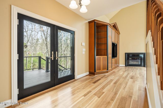 2918 Boones Trace, Crestwood, KY 40014
