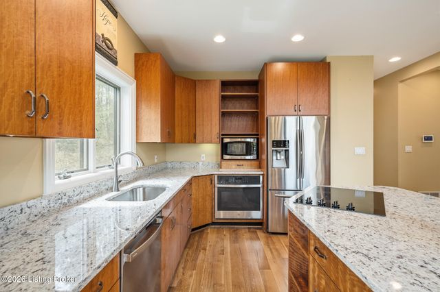 2918 Boones Trace, Crestwood, KY 40014