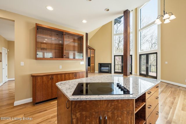 2918 Boones Trace, Crestwood, KY 40014