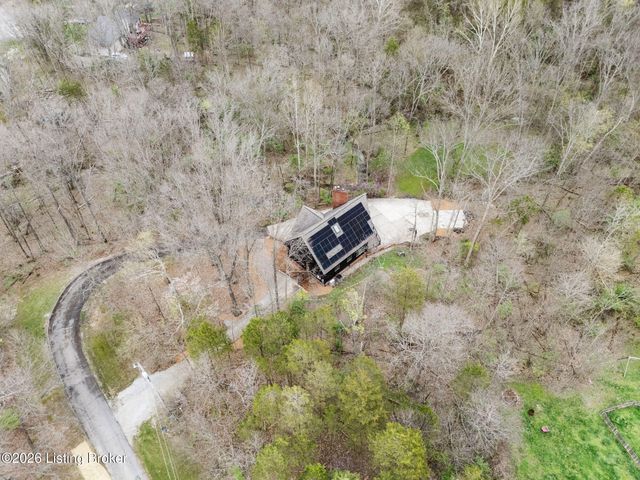 2918 Boones Trace, Crestwood, KY 40014