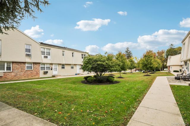 20 Main Street 20, Garnerville, NY 10923