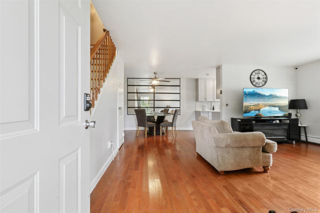 20 Main Street 20, Garnerville, NY 10923