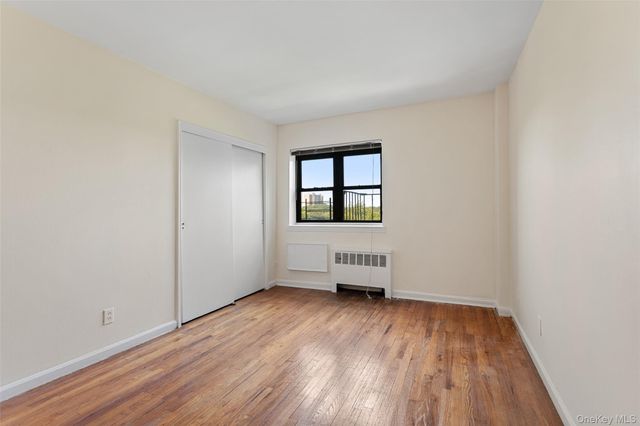 1910 Pelham Parkway S 5C, Bronx, NY 10461