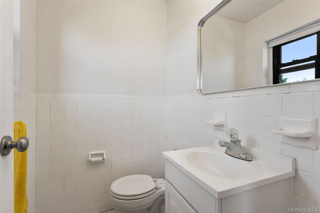 1910 Pelham Parkway S 5C, Bronx, NY 10461