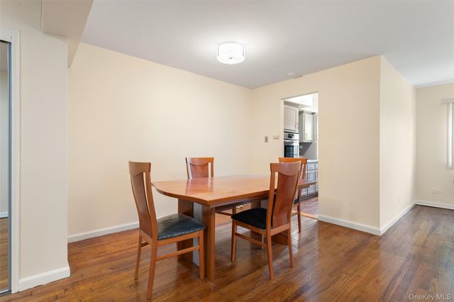 1910 Pelham Parkway S 5C, Bronx, NY 10461