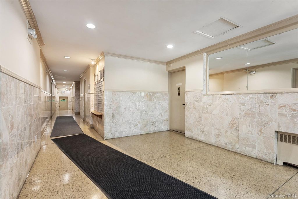 1910 Pelham Parkway S 5C, Bronx, NY 10461 — photo 2