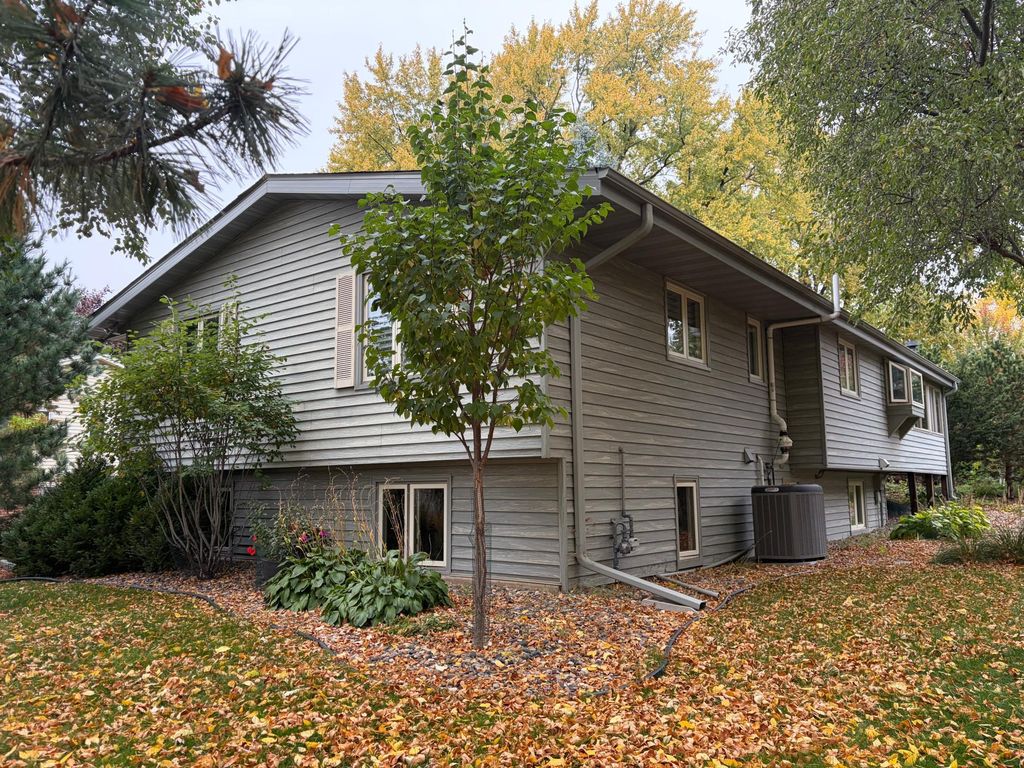 5616 Countryside Road, Edina, MN 55436 — photo 2