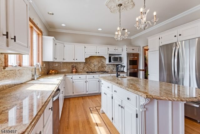 30 Ranney Rd, Washington Twp., NJ 07853