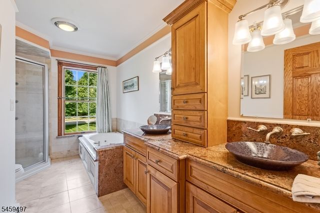 30 Ranney Rd, Washington Twp., NJ 07853