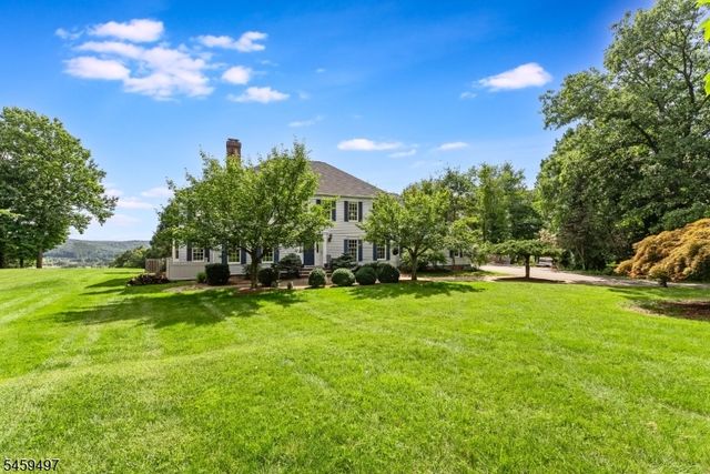 30 Ranney Rd, Washington Twp., NJ 07853