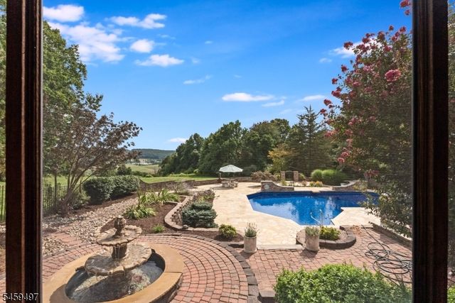 30 Ranney Rd, Washington Twp., NJ 07853