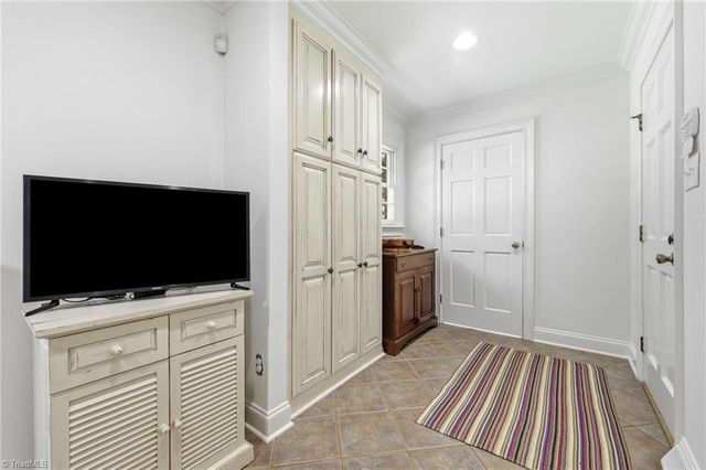 3 Bryan Court, Greensboro, NC 27408